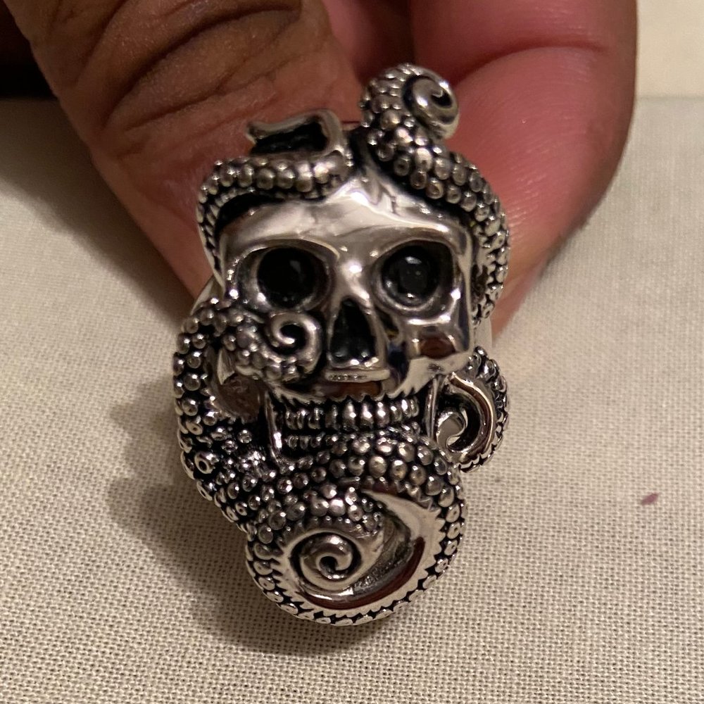 !!Host Pick!! Gem Treasures Sterling Silver and Black Spinel Skull/Tentacle Ring
